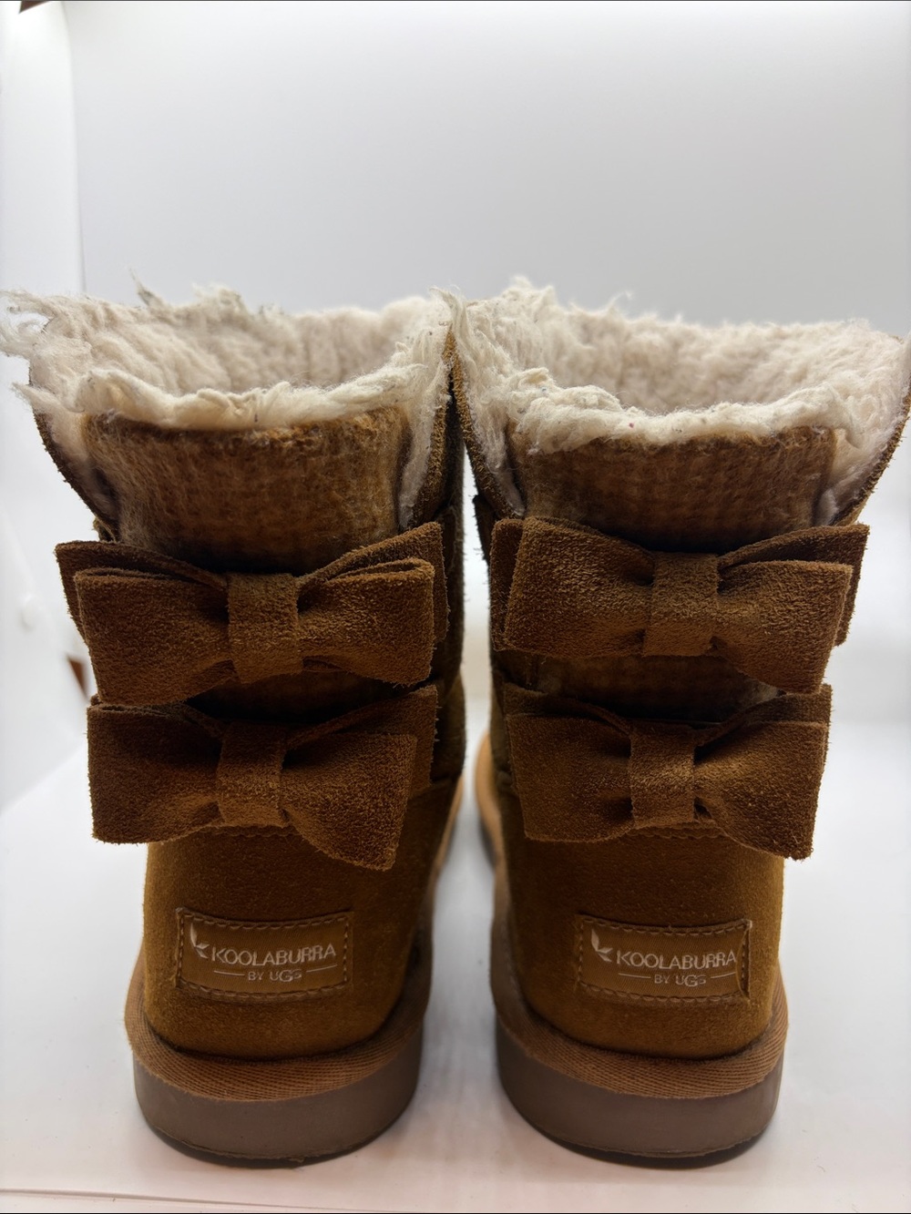 Koolaburra  by Ugg Girls' Chestnut Brown Bow Back Winter Boots Size 3 /women’s 5